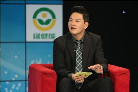綠健能創(chuàng)始人姚春華做客《夢(mèng)想心力量》對(duì)話(huà)央視主持人勝春
