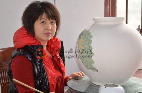 周愛平——醴陵陶瓷行業的突破在于創新