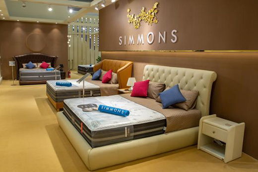Simmonsϯ˼ʢ౱HҾչ