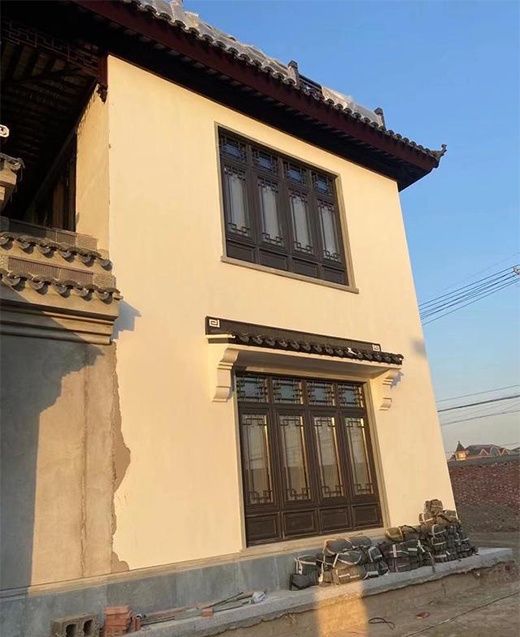 仿古鋁合金門窗不僅有古文化韻味，還凸顯使用價值