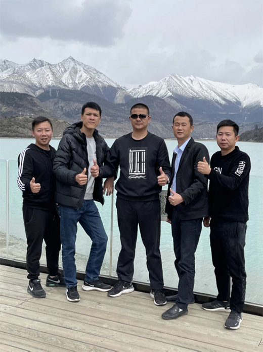 固家鎂團隊西藏自駕游，帶你領略不一樣的公司文化