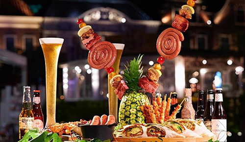 豪斯登堡「光之王國」夏日祭典，用煙火與燈飾迎接夏天