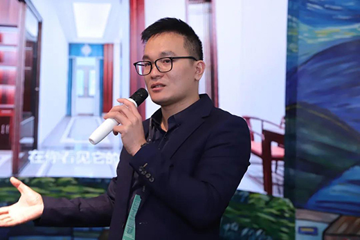 卡百利為什么要打造“孔雀”IP形象?