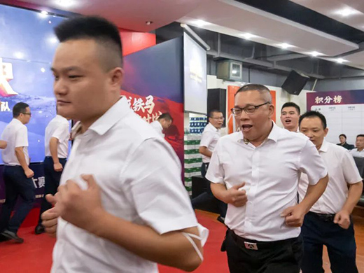 “金戈鐵馬 英雄對戰”強輝陶瓷營銷PK賽正式開啟!