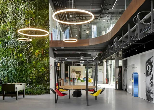 Artemide | 燈具繽紛造型與人文氛圍相融合