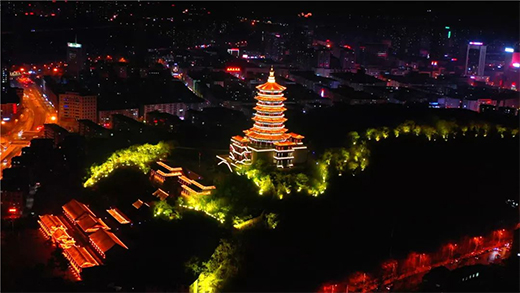 扮靚城市夜景　“點亮”城市文明——亮化照明水平的不斷提升讓城市“越夜越美”